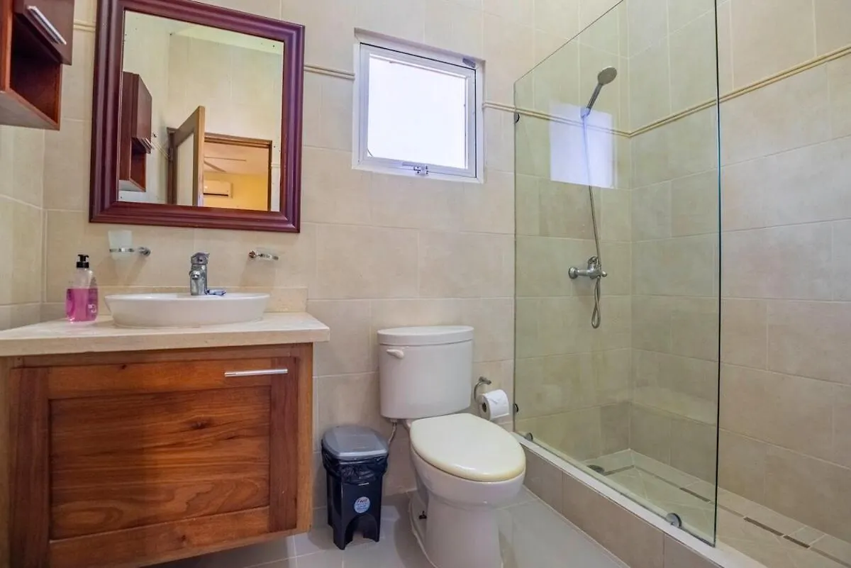 Pro Cab Paradise Condos קברטה 0*,