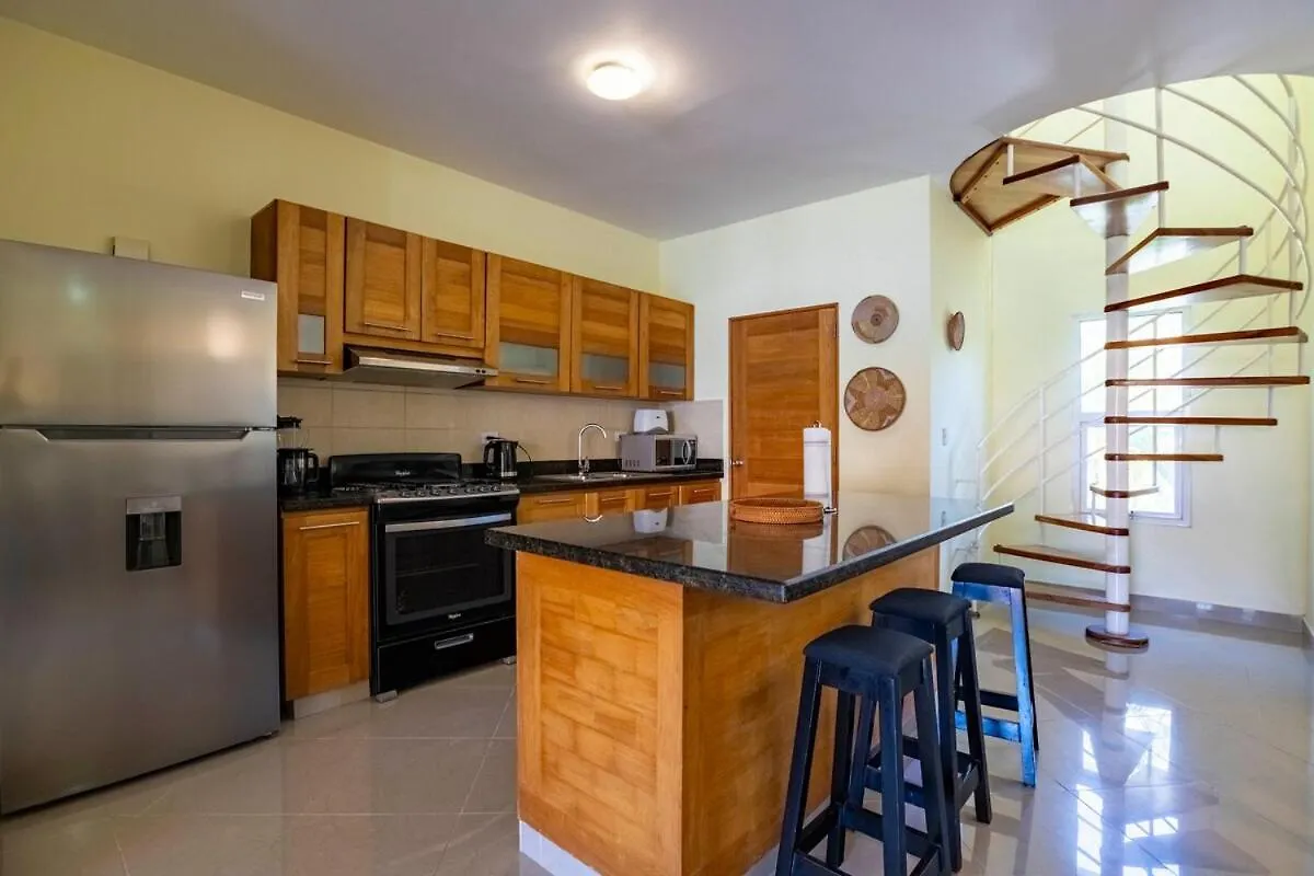 Pro Cab Paradise Condos קברטה דירה