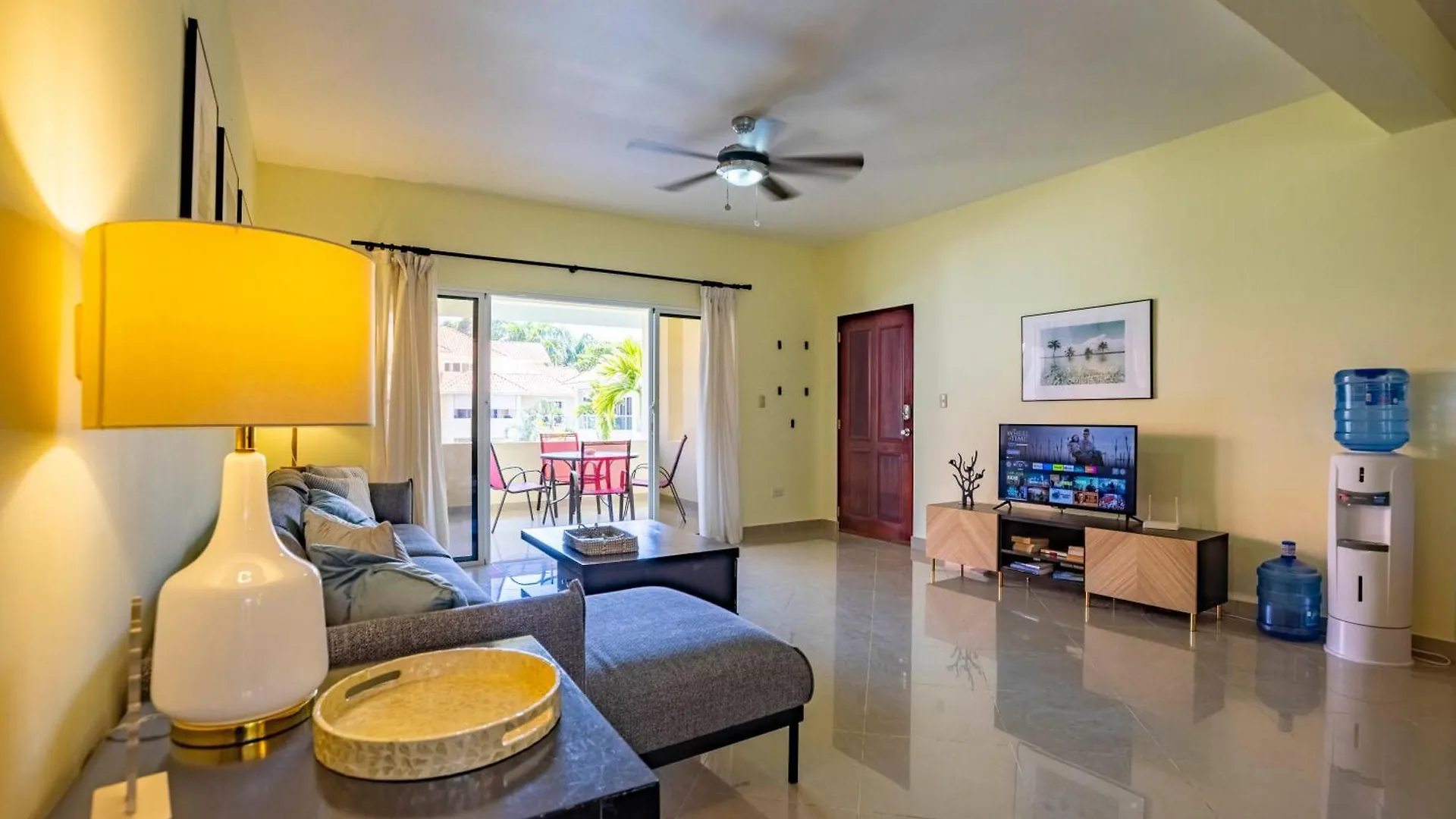 Pro Cab Paradise Condos קברטה