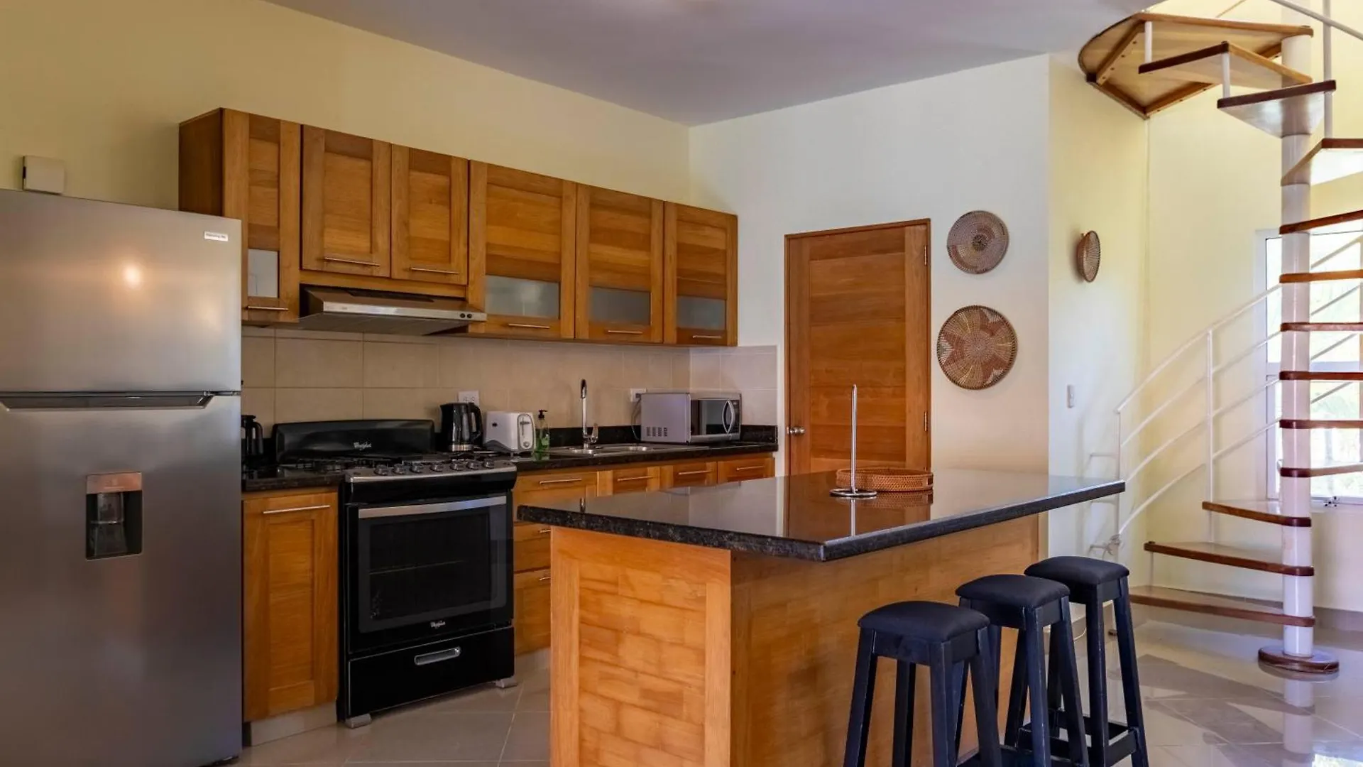 Pro Cab Paradise Condos קברטה דירה