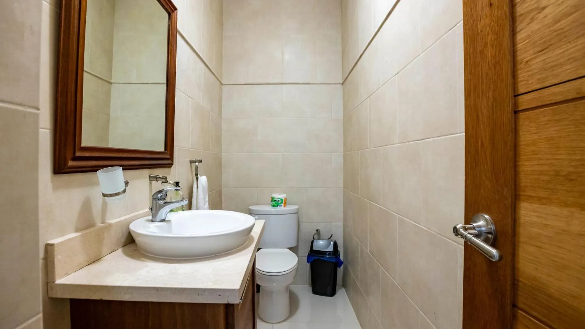 Pro Cab Paradise Condos קברטה 0*,